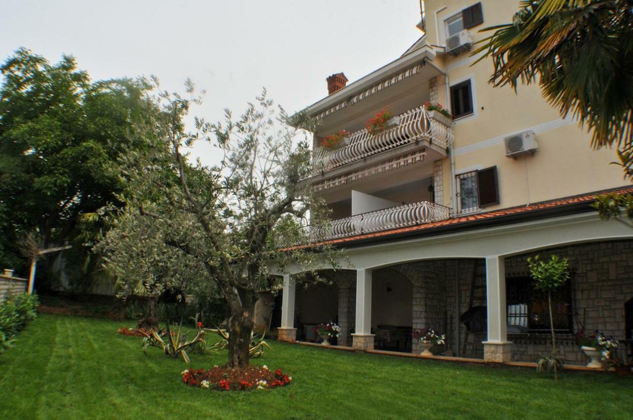 Haus Liliana Hotel Tar-Vabriga Exterior foto