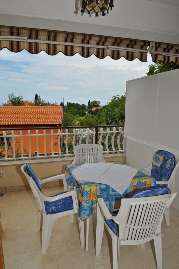 Haus Liliana Hotel Tar-Vabriga Exterior foto